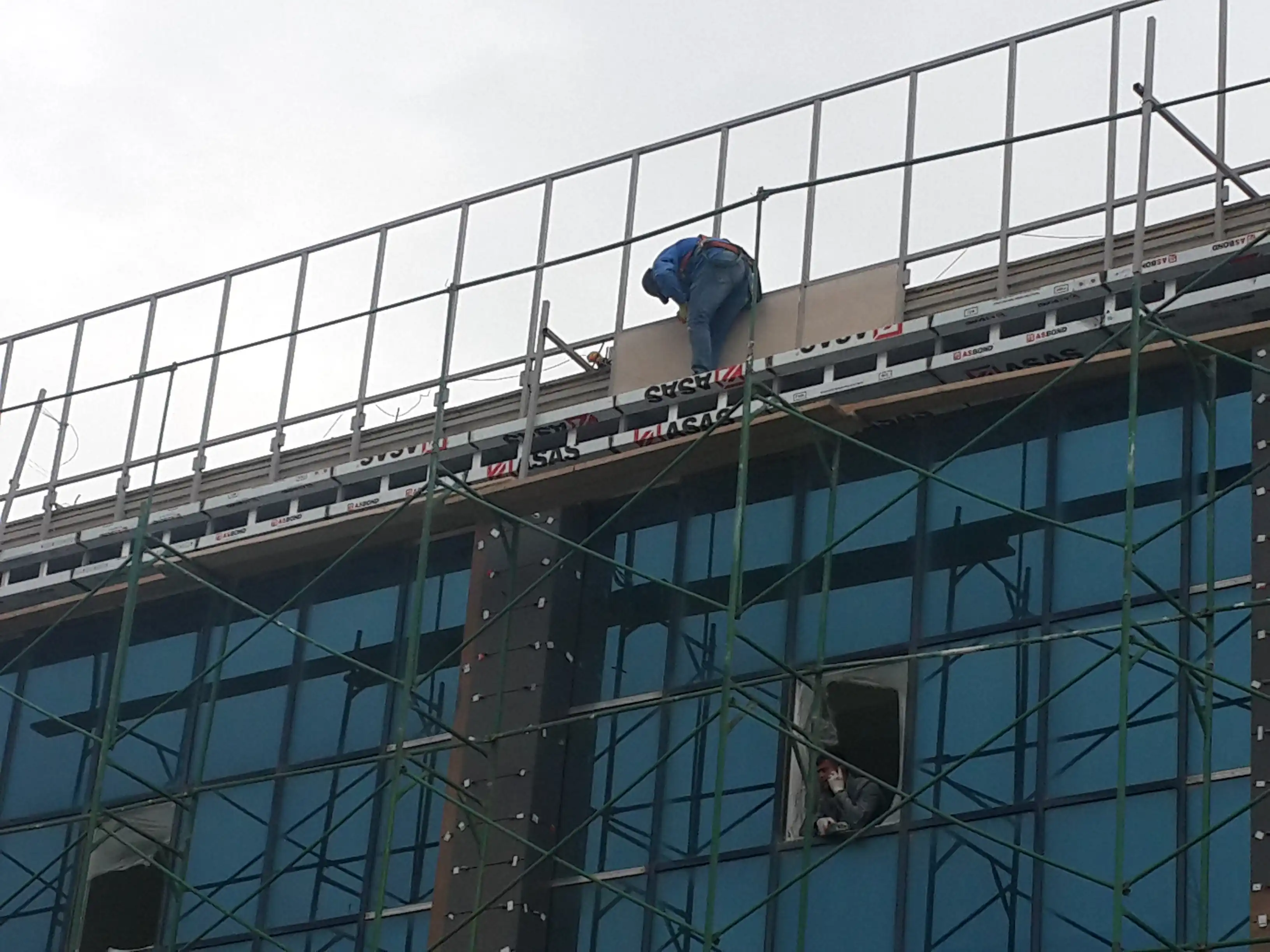 Rich Hotel 021