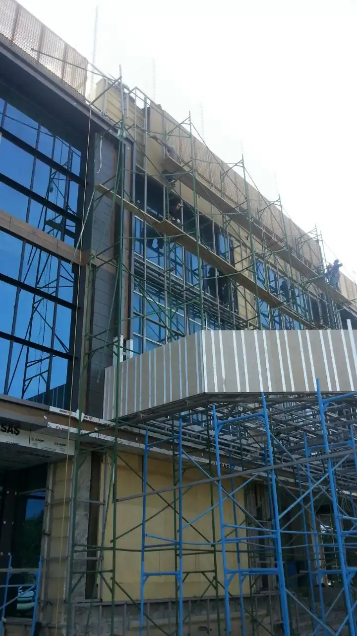 Rich Hotel 065